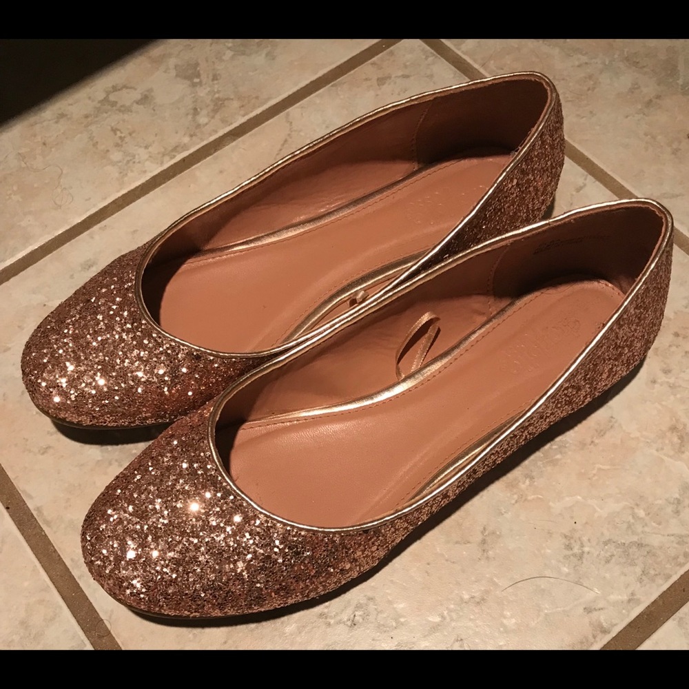 Rose Gold flats